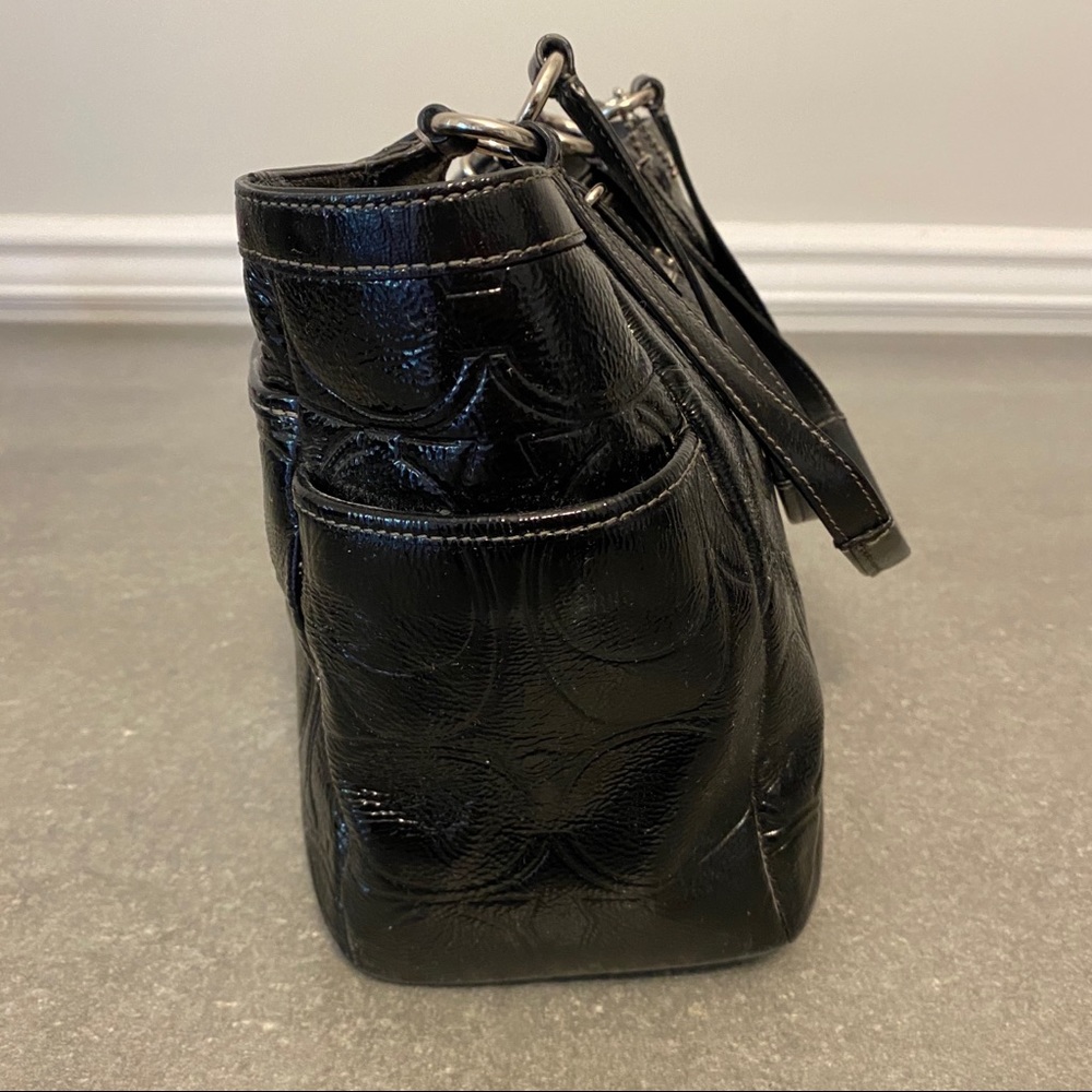 Authentic Coach Tote - Picture 4 of 9